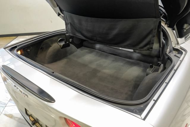 Used 2005 Chevrolet Corvette Coupe w/ Preferred Equipment Group RWD image 47