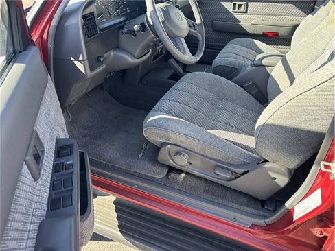 Used 1993 Toyota 4Runner SR5 AWD/4WD image 11