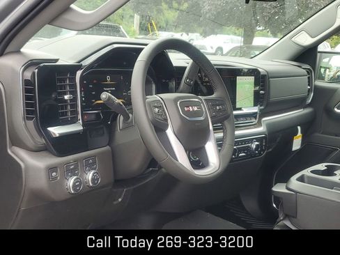 New 2026 GMC Sierra 1500 Elevation image 10