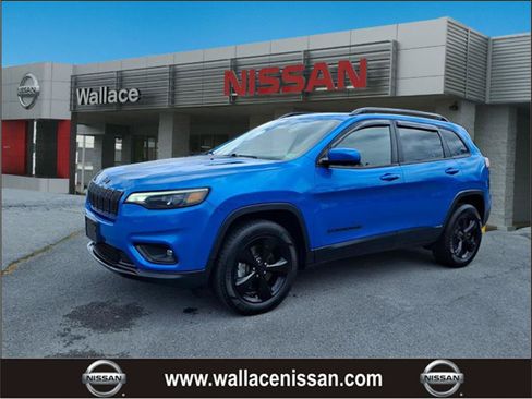 Used 2020 Jeep Cherokee Latitude Plus AWD/4WD image 1
