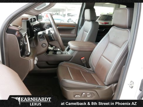 Used 2025 GMC Sierra 1500 Denali w/ Denali Reserve Package image 2