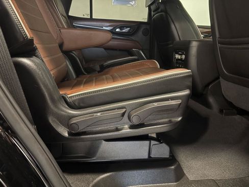 Used 2023 GMC Yukon Denali Ultimate AWD/4WD image 50