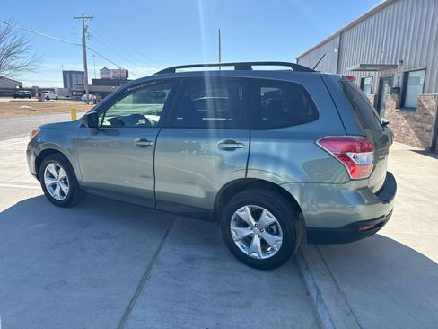 Used 2015 Subaru Forester 2.5i w/ Alloy Wheel Package image 38