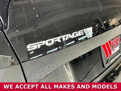 Used 2025 Kia Sportage SX Prestige AWD/4WD image 22
