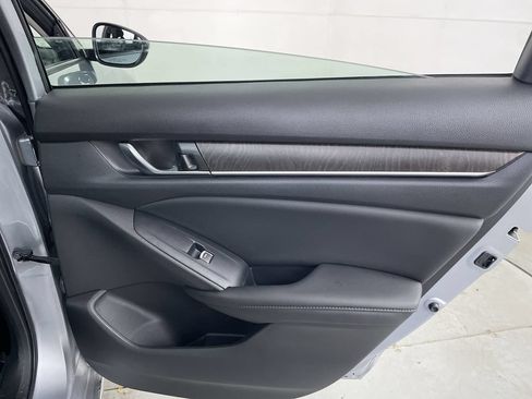 Used 2020 Honda Accord EX-L image 22