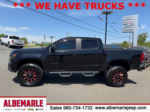 Used 2018 Chevrolet Colorado Z71 AWD/4WD image 7