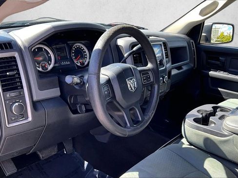 Used 2015 RAM 2500 Tradesman w/ Chrome Appearance Group image 14