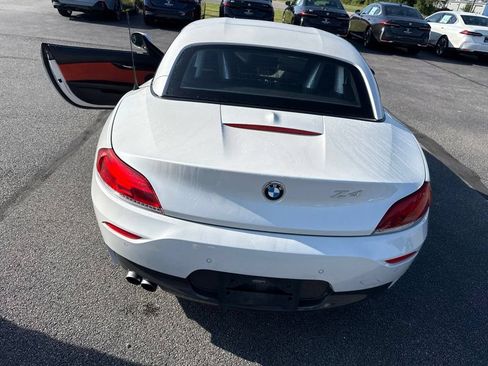 Used 2015 BMW Z4 sDrive28i RWD image 19
