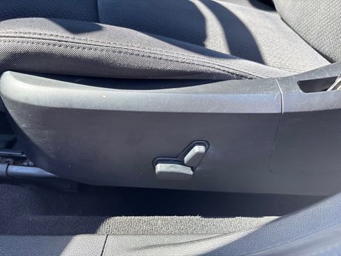 Used 2014 Chrysler 200 Touring w/ Cold Weather Group image 17