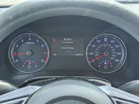Used 2024 Kia Forte LXS FWD image 27