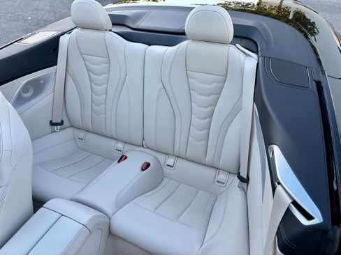 Used 2024 BMW M850i xDrive Convertible image 21