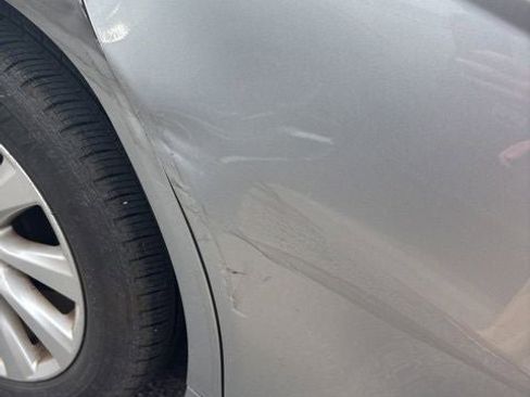 Used 2019 Toyota Camry LE image 44