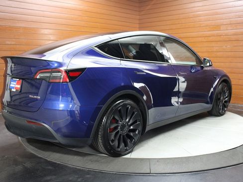 Used 2023 Tesla Model Y Performance AWD/4WD image 20