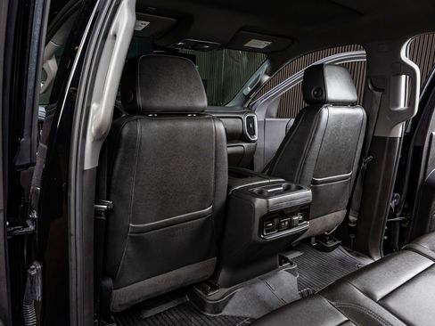 Used 2021 Chevrolet Silverado 1500 LT Trail Boss w/ Convenience Package II image 33