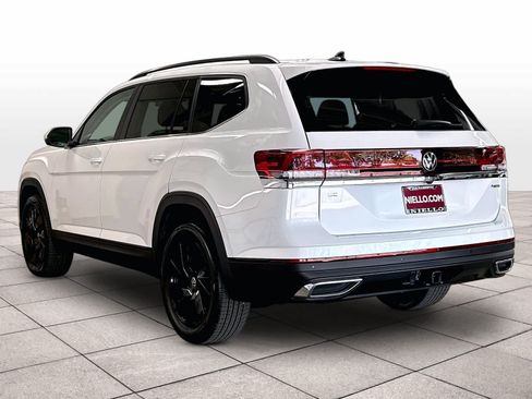 New 2026 Volkswagen Atlas SE AWD/4WD image 2