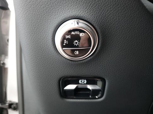 Certified 2026 Mercedes-Benz GLC 300 4MATIC image 10