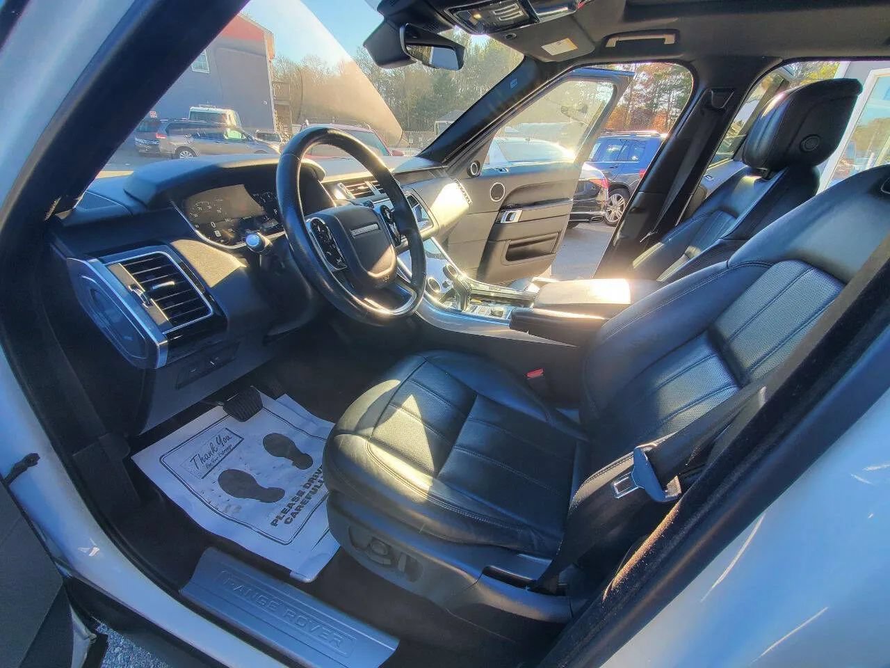Used 2019 Land Rover Range Rover Sport HSE AWD/4WD image 9