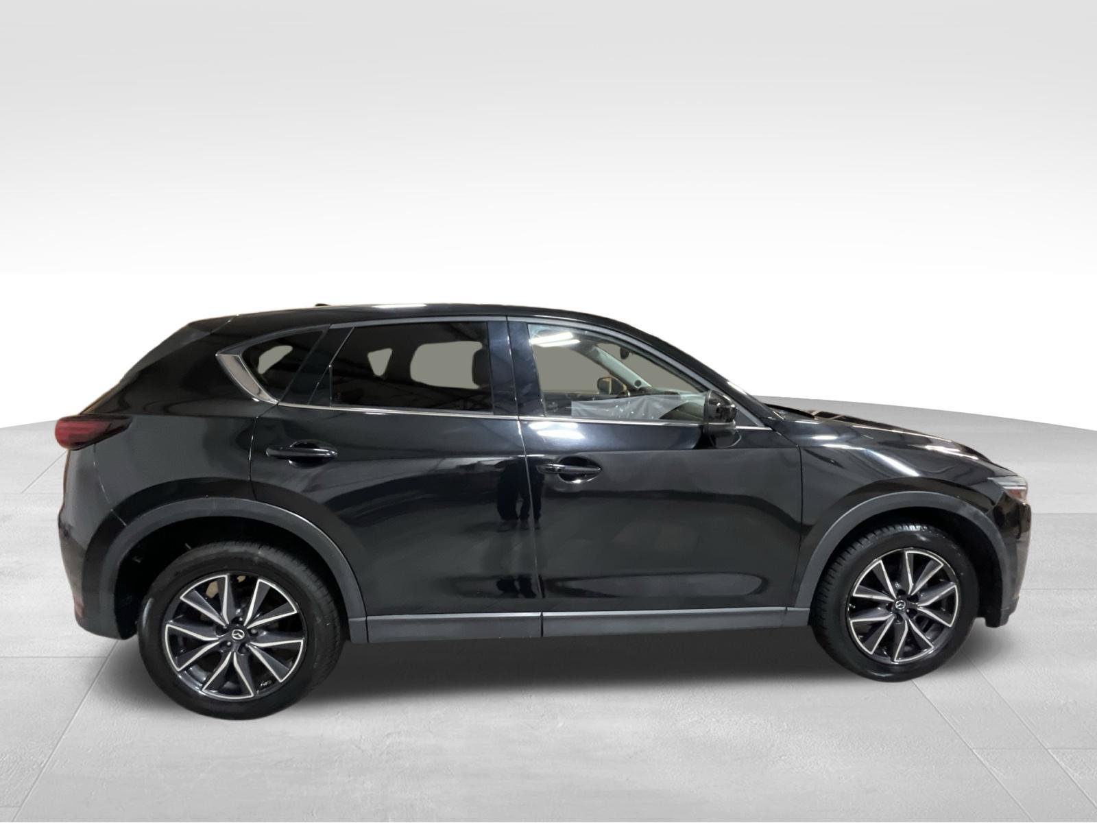 Used 2018 MAZDA CX-5 Grand Touring FWD image 4