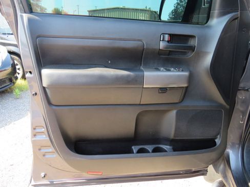 Used 2013 Toyota Tundra 2WD Double Cab image 16