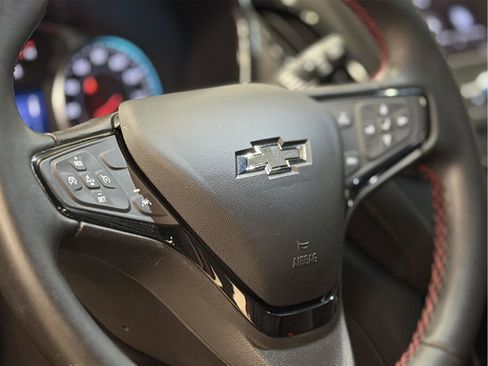 Certified 2023 Chevrolet Equinox RS AWD/4WD image 17