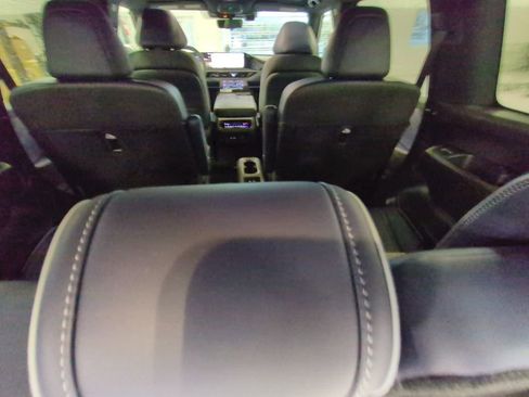 New 2026 INFINITI QX80 4WD w/ Sport Exterior Package image 31