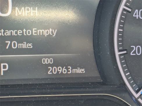 Used 2021 Toyota Venza Limited w/ Advanced Technology Package image 40