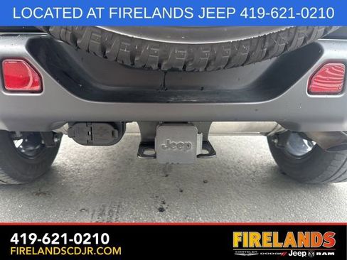 Used 2023 Jeep Wrangler Sahara 4xe w/ Cold Weather Group image 10