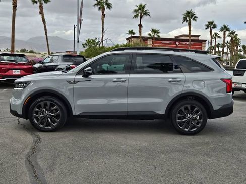 Used 2023 Kia Sorento SX Prestige image 16