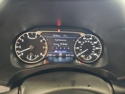 Used 2025 Nissan Altima 2.5 SR AWD/4WD image 10