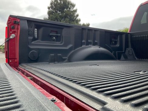 Certified 2022 Ford F250 XLT w/ XLT Premium Package image 12