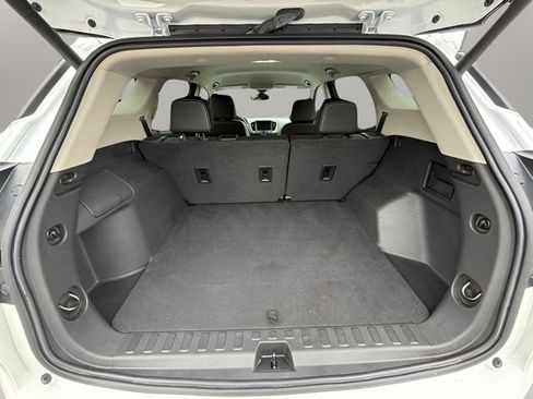 Used 2023 GMC Terrain Denali image 18