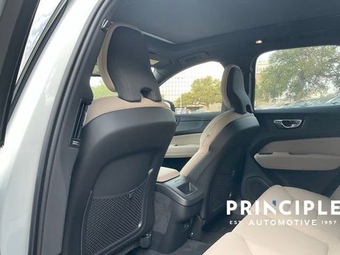 Certified 2026 Volvo XC60 B5 Plus w/ Climate Package AWD/4WD image 23