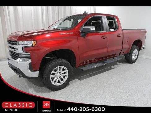Used 2021 Chevrolet Silverado 1500 LT image 3
