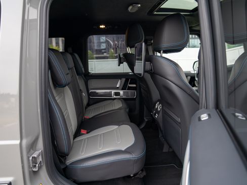 Used 2025 Mercedes-Benz G 580 w/ EQ Technology image 29