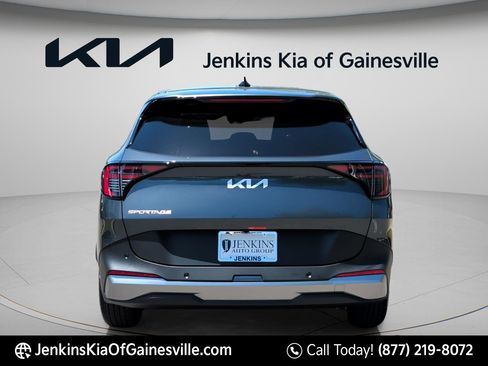 New 2026 Kia Sportage EX image 5