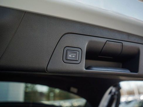 New 2026 Buick Envision Avenir AWD/4WD image 9