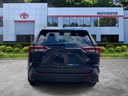 Certified 2022 Toyota RAV4 XLE AWD/4WD image 6