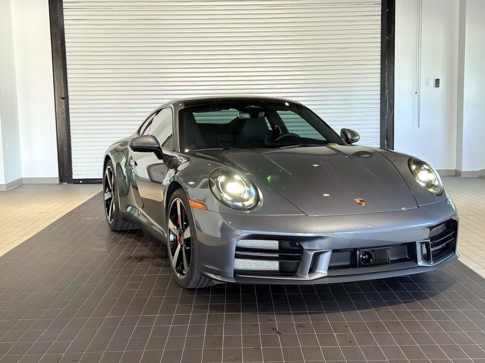 Used 2026 Porsche 911 Carrera S RWD image 9