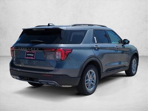 New 2026 Ford Explorer Active image 2