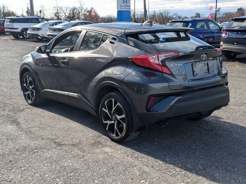 Used 2019 Toyota C-HR LE image 6
