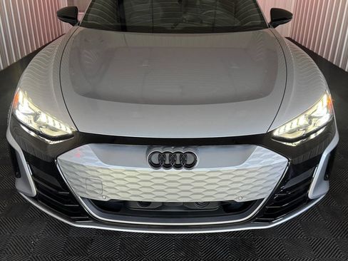 Used 2024 Audi e-tron GT Premium Plus w/ Performance Package image 68