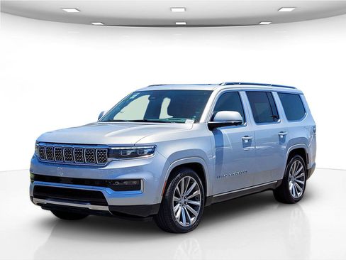 Used 2022 Jeep Grand Wagoneer Series II w/ Convenience Group III AWD/4WD image 11