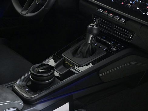 Certified 2025 Porsche 911 GT3 RS image 32