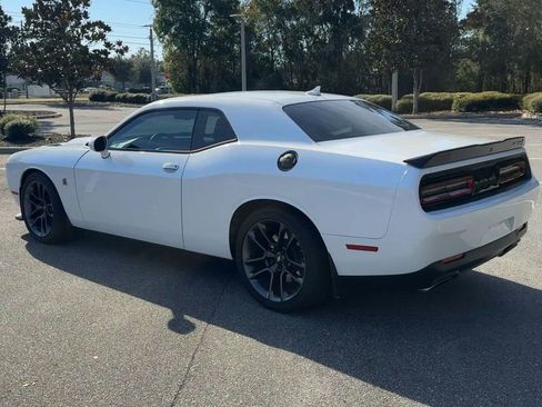 Used 2023 Dodge Challenger R/T Scat Pack w/ Plus Package image 6
