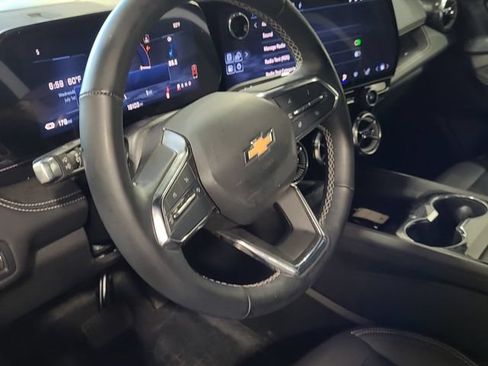 Used 2024 Chevrolet Blazer EV LT AWD/4WD image 15