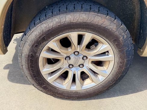 Used 2014 RAM 1500 Laramie Longhorn w/ Convenience Group image 13