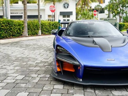 Used 2019 McLaren Senna image 5