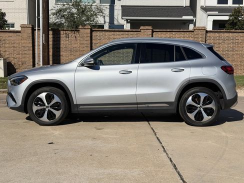 Certified 2025 Mercedes-Benz GLA 250 image 9