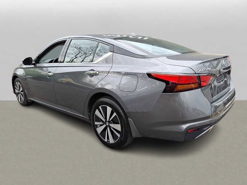 Used 2020 Nissan Altima 2.5 SV AWD/4WD image 5
