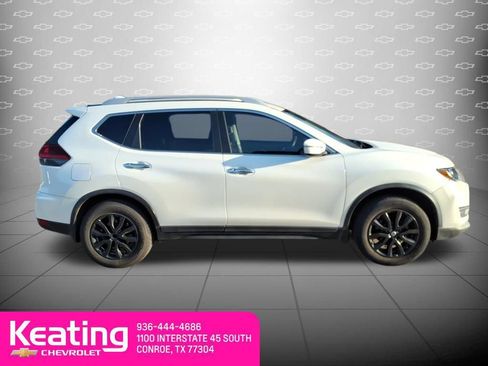Used 2020 Nissan Rogue SV FWD image 4